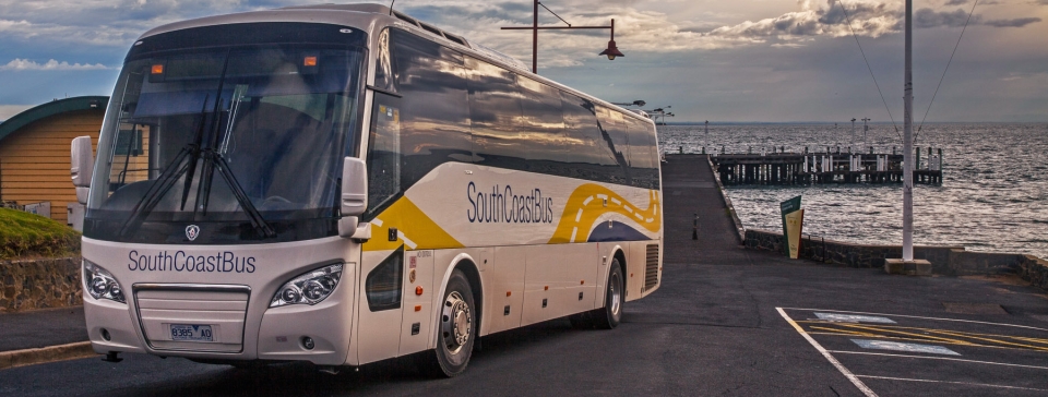 bus-on-the-pier-4-cropped